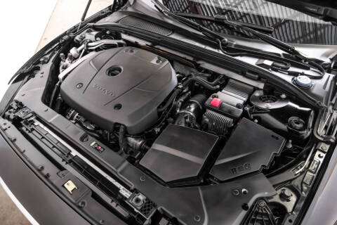 2021 Volvo V60 T5 Momentum