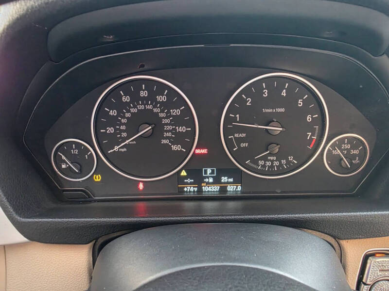 2018 BMW 3 Series 320i