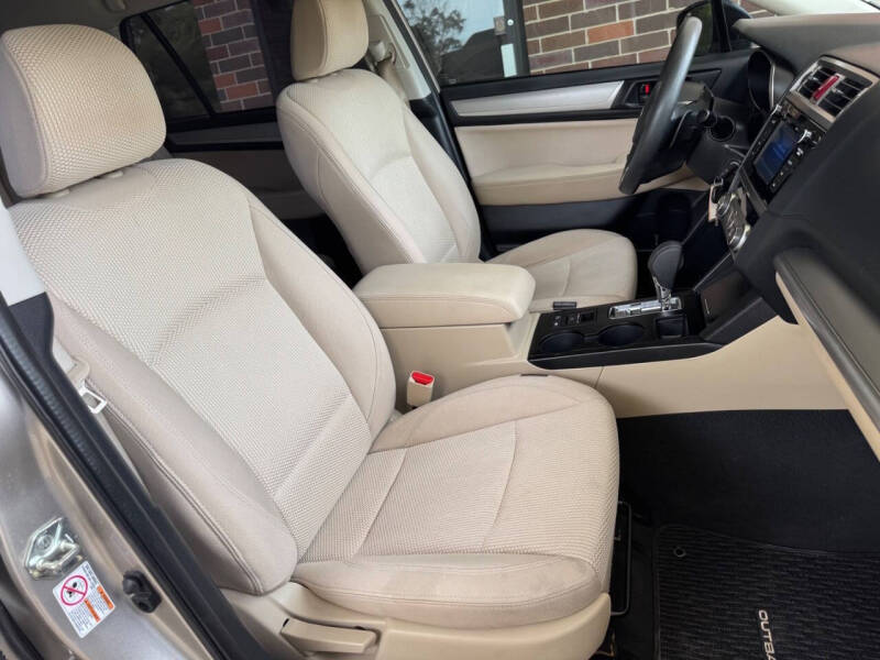 2019 Subaru Outback 2.5i