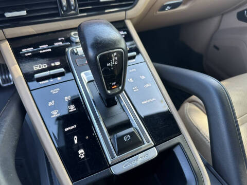 2023 Porsche Cayenne S