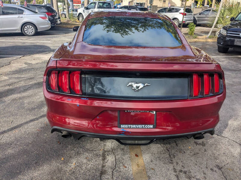 2017 Ford Mustang EcoBoost Premium
