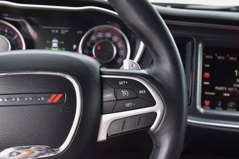 2015 Dodge Challenger R/T Scat Pack