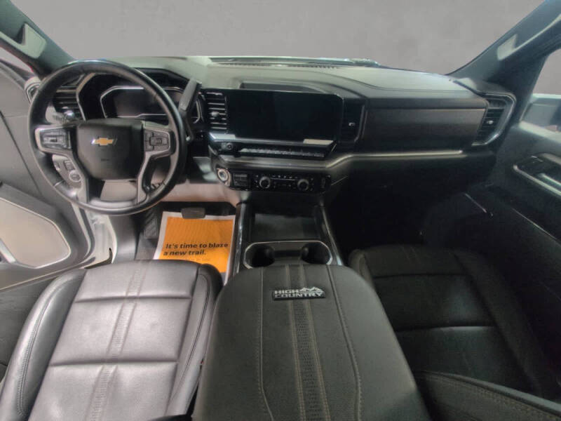 2025 Chevrolet Silverado 3500HD