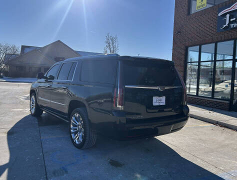 2019 Cadillac Escalade ESV Premium Luxury