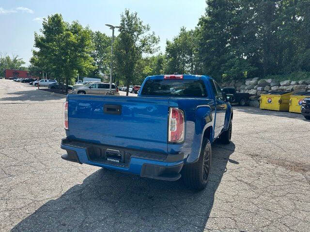 2022 GMC Canyon Elevation Standard