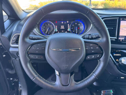 2021 Chrysler Pacifica Touring L