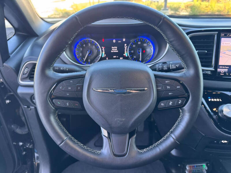 2021 Chrysler Pacifica Touring L