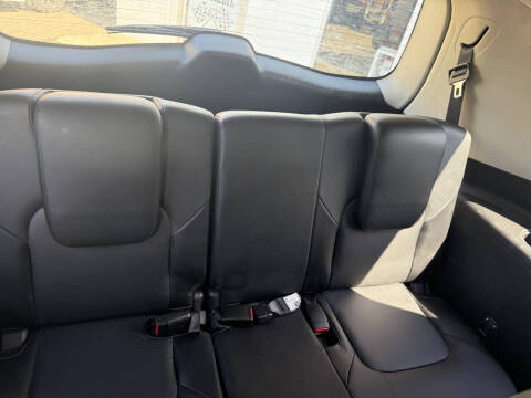 2012 Infiniti QX56