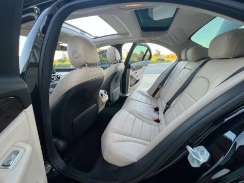 2015 Mercedes-Benz C-Class C 300