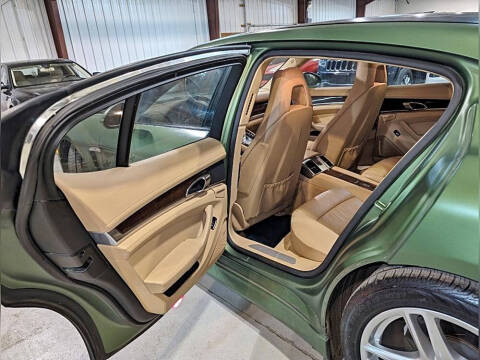 2011 Porsche Panamera