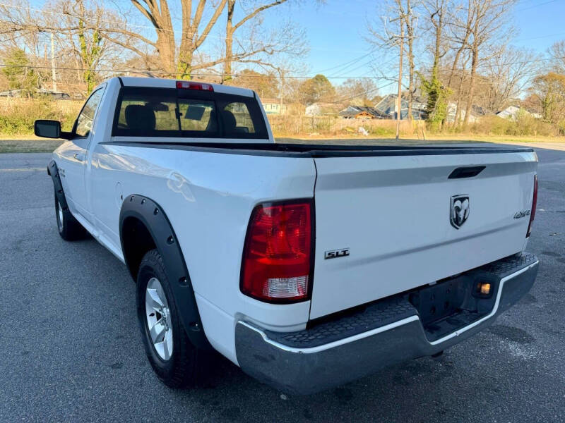 2015 RAM 1500 SLT