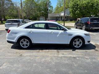 2015 Ford Taurus