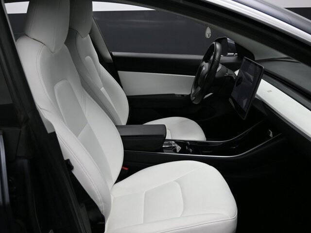 2018 Tesla Model 3 Performance