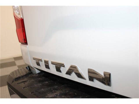 2019 Nissan Titan SV