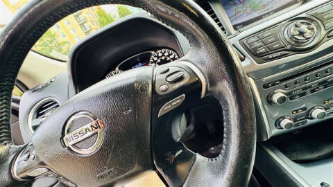 2019 Nissan Pathfinder SL