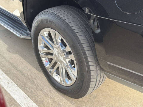 2020 Cadillac Escalade Standard