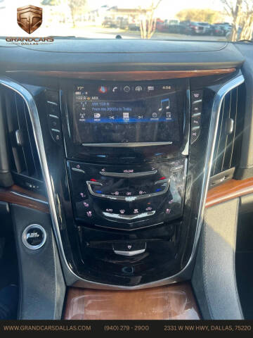 2017 Cadillac Escalade Luxury