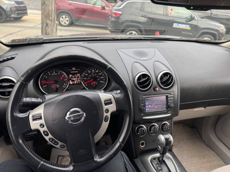 2011 Nissan Rogue SV