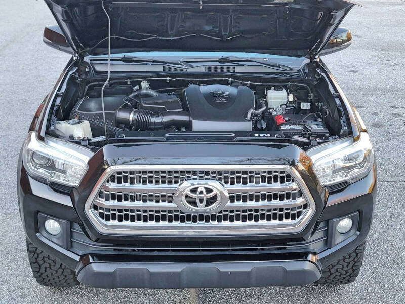 2016 Toyota Tacoma TRD Off Road photo 42