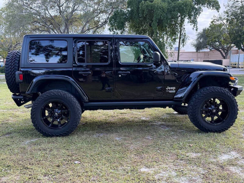 2020 Jeep Wrangler Unlimited Sahara