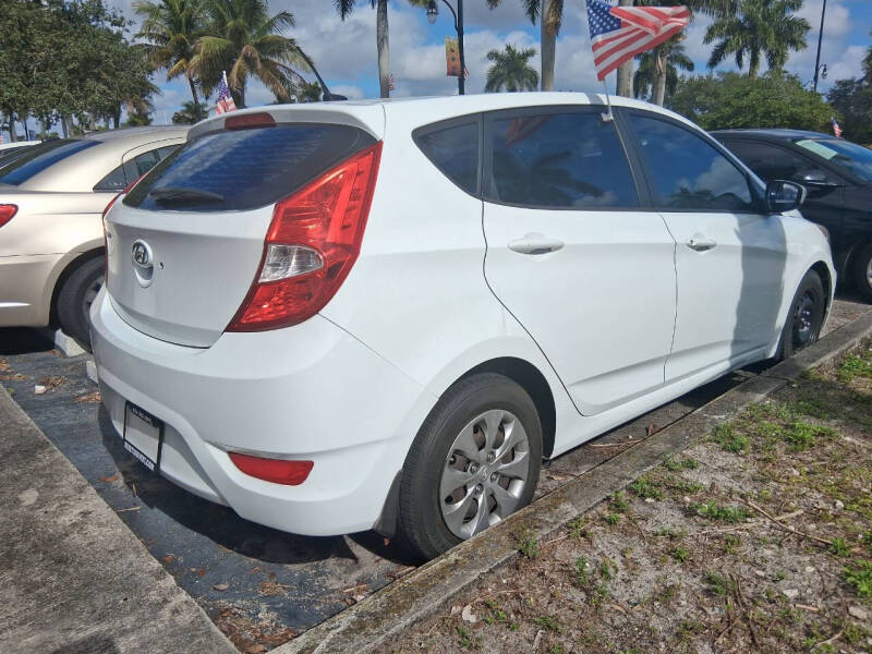 2015 Hyundai Accent GS