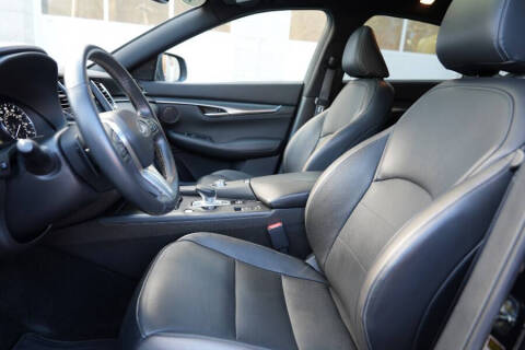 2023 Infiniti QX55 Luxe