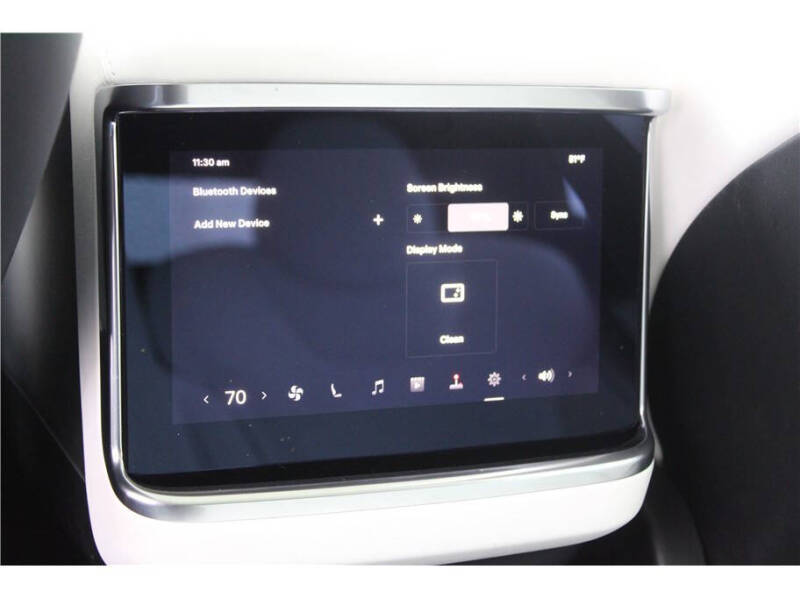 2022 Tesla Model S Plaid