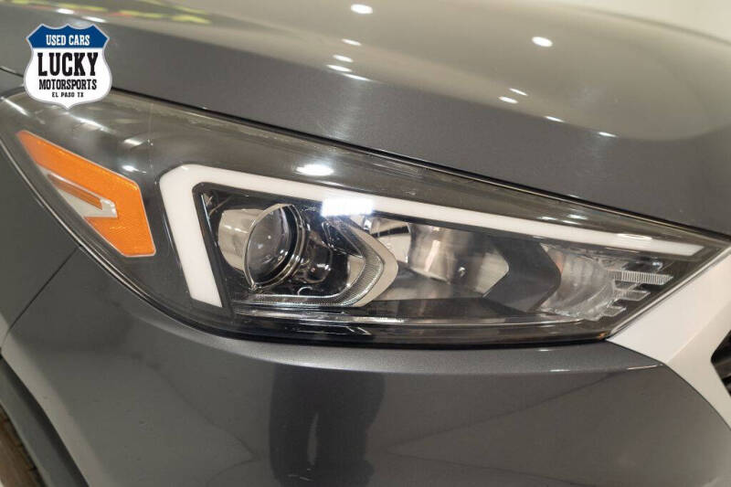 2021 Hyundai Tucson SE