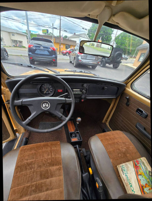 1974 Volkswagen Beetle 2D Sedan