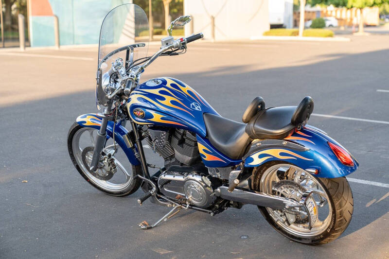 2004 Victory Vegas