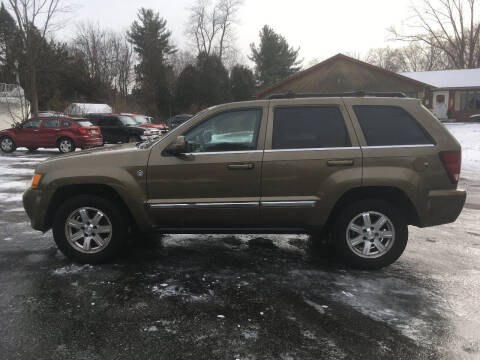 2009 Jeep Grand Cherokee for sale at Lou Rivers Used Cars in Palmer MA