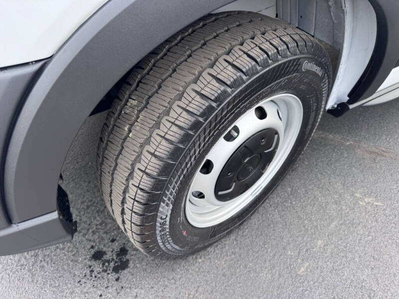 2026 Ford Transit 250