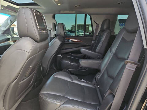 2019 Cadillac Escalade Luxury