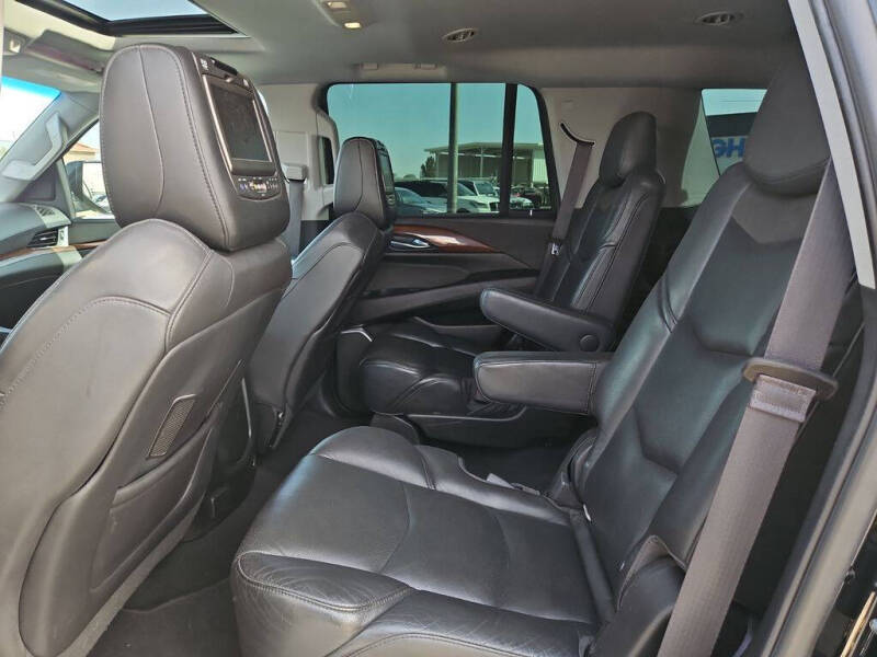 2019 Cadillac Escalade Luxury