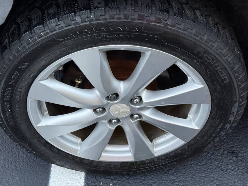 2012 Mitsubishi Outlander Sport SE