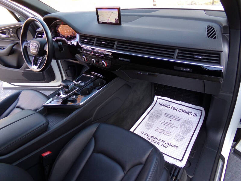 2017 Audi Q7 2.0T quattro Premium Plus