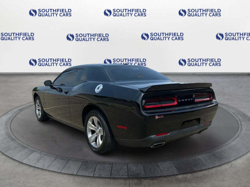 2020 Dodge Challenger SXT