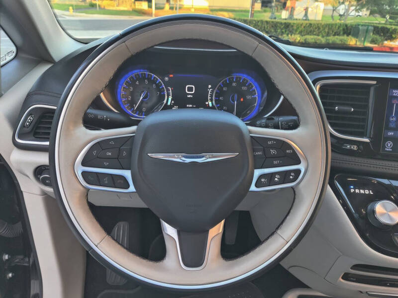 2017 Chrysler Pacifica Limited
