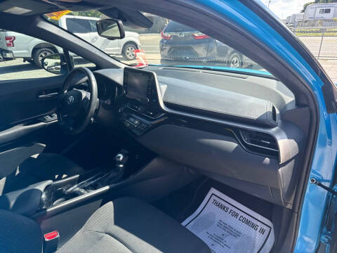 2019 Toyota C-HR XLE