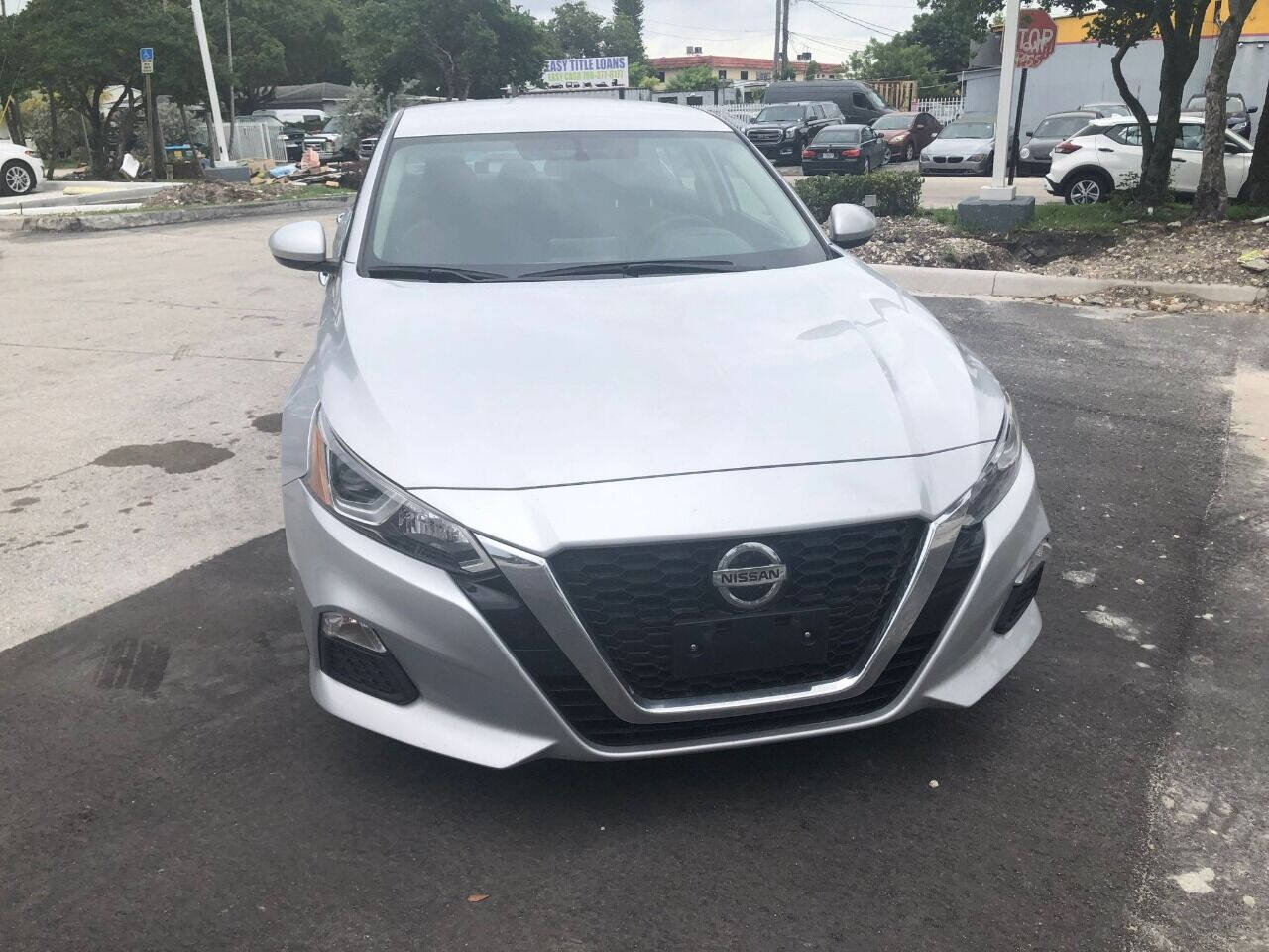 2020 NISSAN Altima Sedan - $17,500