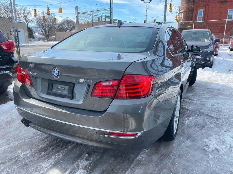 2014 BMW 5 Series 528i xDrive