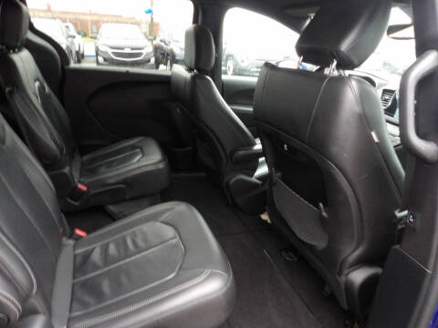 2018 Chrysler Pacifica Touring L