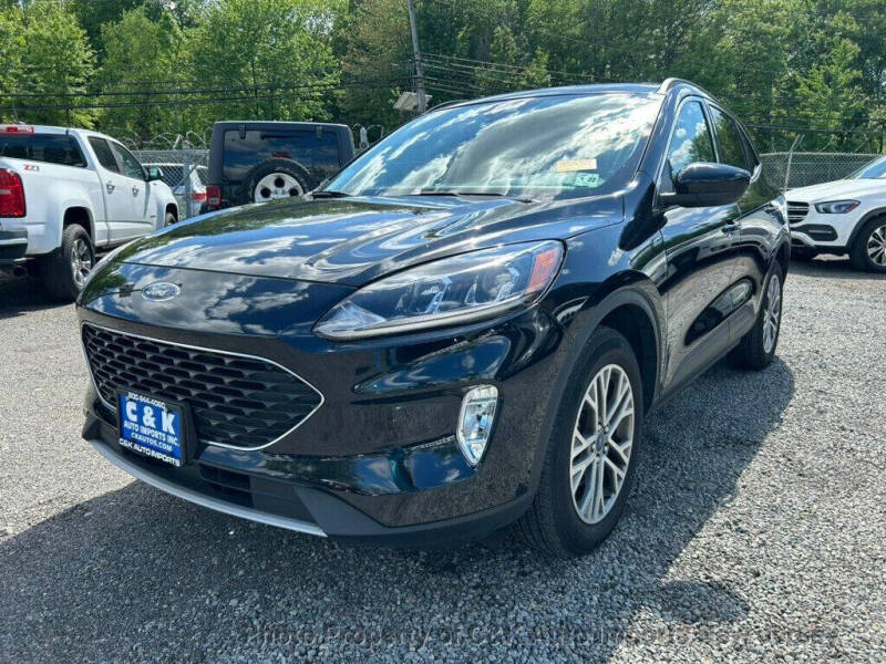 2022 Ford Escape SEL