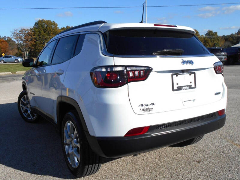 2024 Jeep Compass Latitude Lux