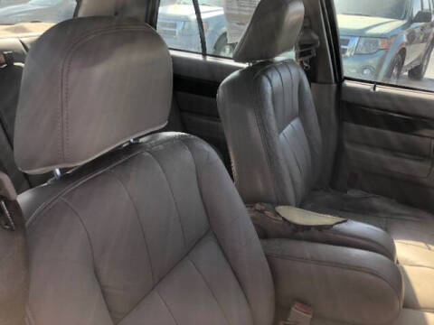 2004 Mercury Grand Marquis LS Premium