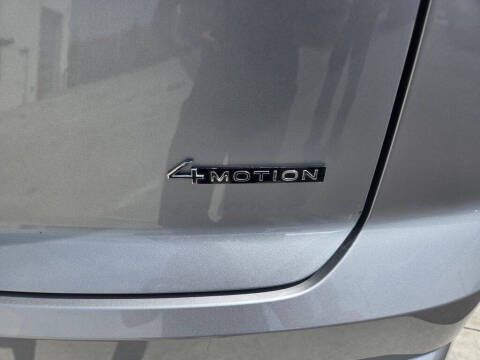 2024 Volkswagen Atlas Cross Sport SEL Premium R-Line 4Motion