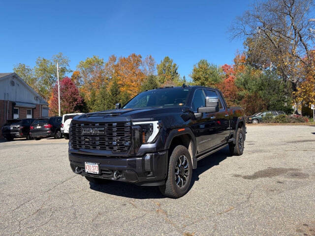 2024 GMC Sierra 2500HD Denali Ultimate's photo