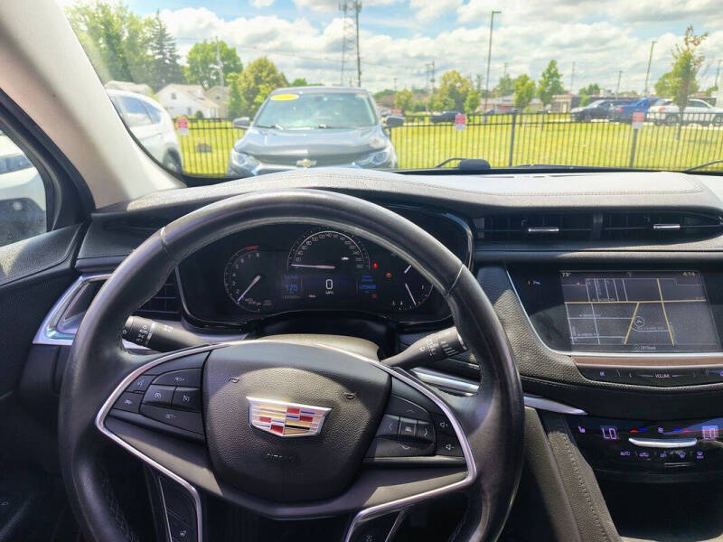 2017 Cadillac XT5 Luxury