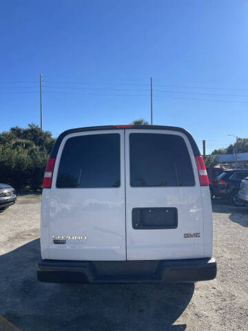 2021 GMC Savana 2500