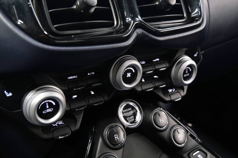 2020 Aston Martin Vantage